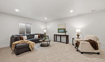 4015 FARTHING Rd, Cheyenne, WY 82009