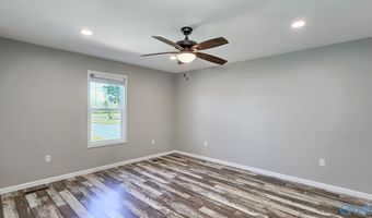 1848 Mobbs School Rd, Arab, AL 35016