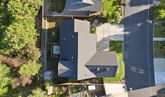 61172 Hilmer Creek Dr, Bend, OR 97702