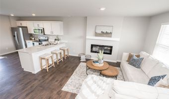 3451 10th Ave SW, Altoona, IA 50009