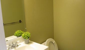 3238 Alpine Dr, Ann Arbor, MI 48108