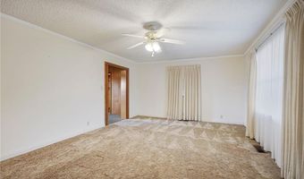 1203 Gerald St, Barling, AR 72923