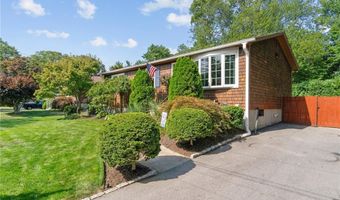 72 Winifred Ave, Warwick, RI 02889