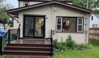 17 N Iowa Ave, Addison, IL 60101