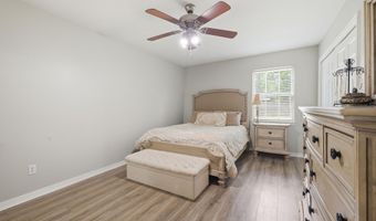 319 Eastview Dr, Biloxi, MS 39531