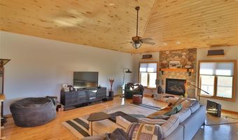 6 Chondell Dr, Cody, WY 82414