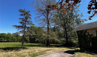 608 Agean Way, Ballwin, MO 63011
