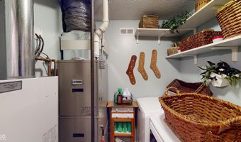 391 S Baldwin St, Bargersville, IN 46106