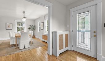 923 ARRAN Rd, Baltimore, MD 21239