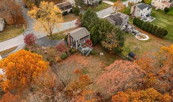 7 Maria St, Lincoln, RI 02865