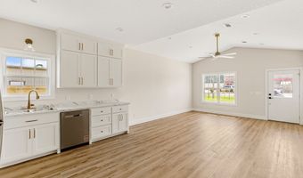 260 CENTRAL St, Baxley, GA 31513