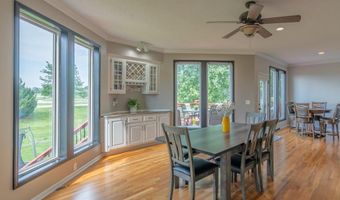 14108 Pine Valley Ct, Basehor, KS 66007