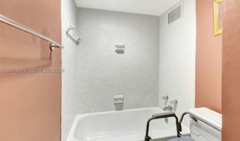 10101 E Bay Harbor Dr 502, Bay Harbor Islands, FL 33154