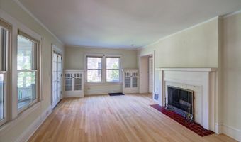 2011 Jefferson St, Madison, WI 53711