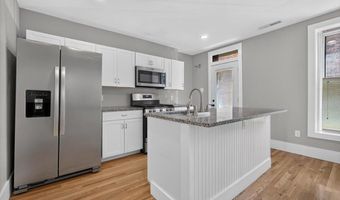 164 Lark St, Albany, NY 12210
