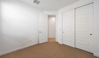 98 E LEO Pl, Chandler, AZ 85249