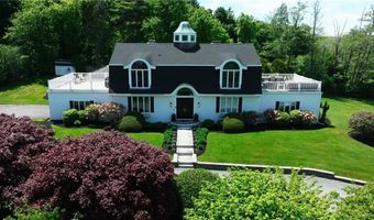 1 Harborview Dr, Newport, RI 02840