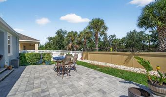 5227 ADMIRAL POINTE Dr, Apollo Beach, FL 33572