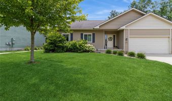 1705 Court St, Adel, IA 50003