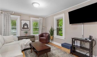 1315 New London Ave, Cranston, RI 02920
