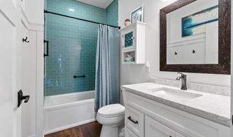 5401 N AMETHYST Dr, Appleton, WI 54913