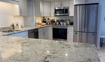 5 Division St, Newport, RI 02840