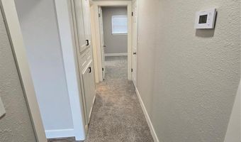 613 Comanche Trl, Altus, OK 73521