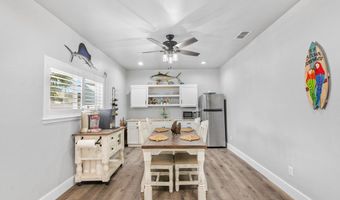 104 Bay Hbr, Aransas Pass, TX 78336