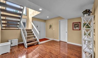 410-29 Willow Cir, Aurora, OH 44202