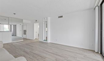 2621 COVE CAY Dr 407, Clearwater, FL 33760