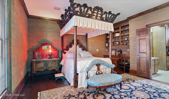 3826 Mississippi 18, Brandon, MS 39042