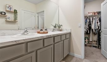 355 MANGROVE SHADE Cir, Apollo Beach, FL 33572