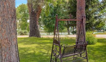 4595 W Lakeridge Rd, Denver, CO 80219