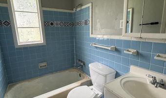 801 Williamsburg Dr, Amory, MS 38821