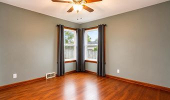90 Clizbe Ave, Amsterdam, NY 12010
