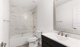 5424 HAMMOCK VIEW Ln, Apollo Beach, FL 33572