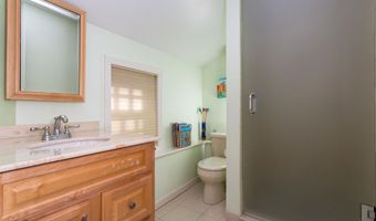 150 N Old Stone Bridge Rd, Cos Cob, CT 06807