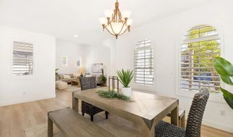 2337 Douglaston Gln, Escondido, CA 92026