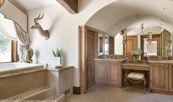 498 Eppley Dr, Aspen, CO 81611