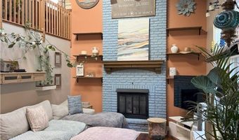 258 Misty Ln, Amherst, NY 14051
