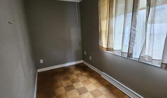 200 Davis Rd, Bangor, ME 04401