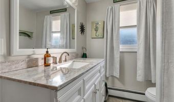 62 Canonchet Trl, Cranston, RI 02921
