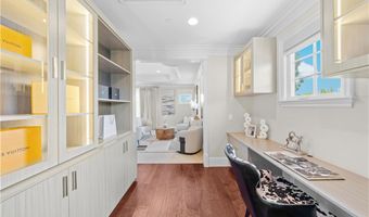 1624 S 6th Ave, Arcadia, CA 91006