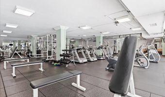 4600 S FOUR MILE RUN Dr 207, Arlington, VA 22204