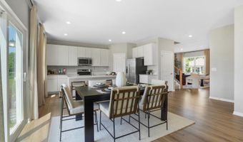 1764 S Port Dr, Antioch, IL 60002