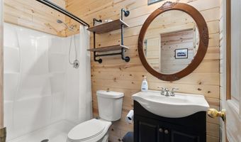 1671 Burns Ct, Austin, IN 47102