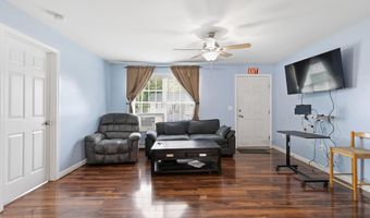 14 Fox Hollow Dr, Auburn, ME 04210