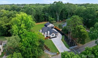 6326 Cedar Croft Dr, Charlotte, NC 28226