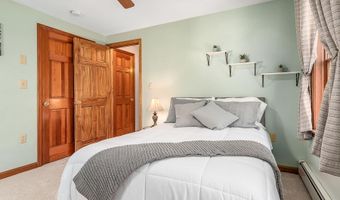 20 Peabody Dr, Brentwood, NH 03833