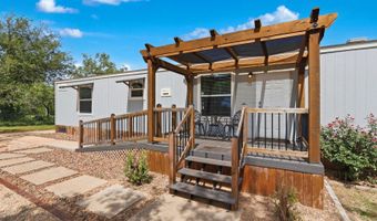 3089 RAKOWITZ Rd, Adkins, TX 78101
